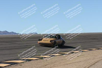 media/Oct-19-2025-PCA San Diego (Sun) [[b7baa86645]]/4-Yellow Group/Session 2 (Bowl)/